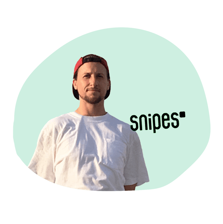 ROBERT WILLIAMS, DIGITAL MANAGER, Snipes